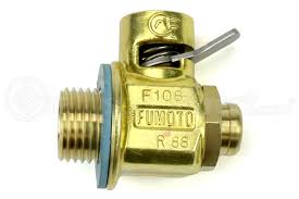 Oil drain valve Fumoto F108S - AZE Performance